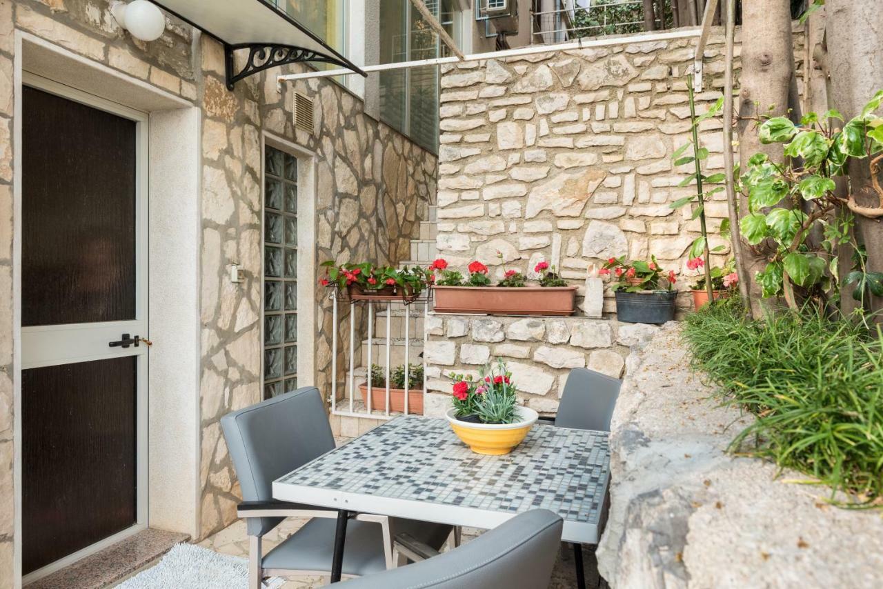 Luxury 1 Bedroom Apartment In Rabac Esterno foto